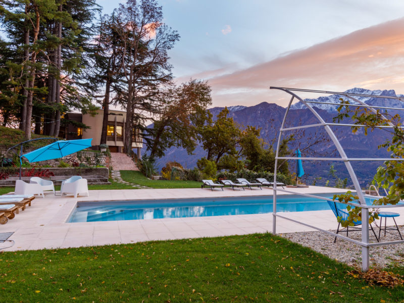 VPB_Pool, Arbour Villa Curve