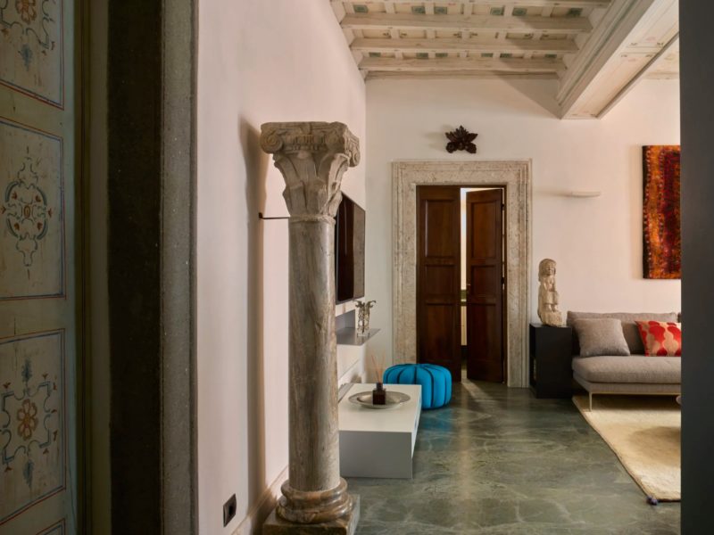 imgi_35_penthouse.living.panorama-scaled